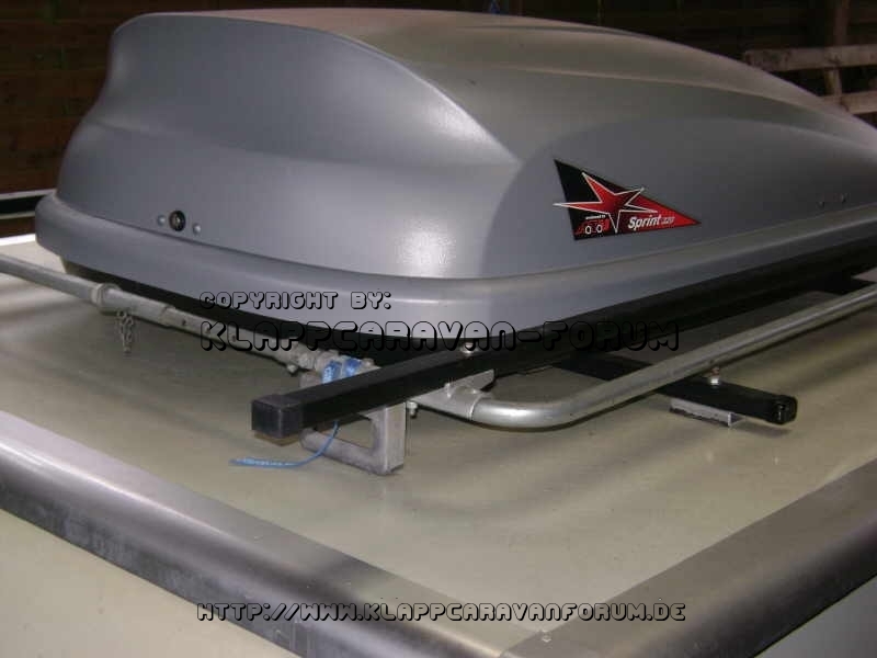 Heinemann mit Dachbox