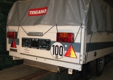 Unterbodenwanne mit Vorzelt