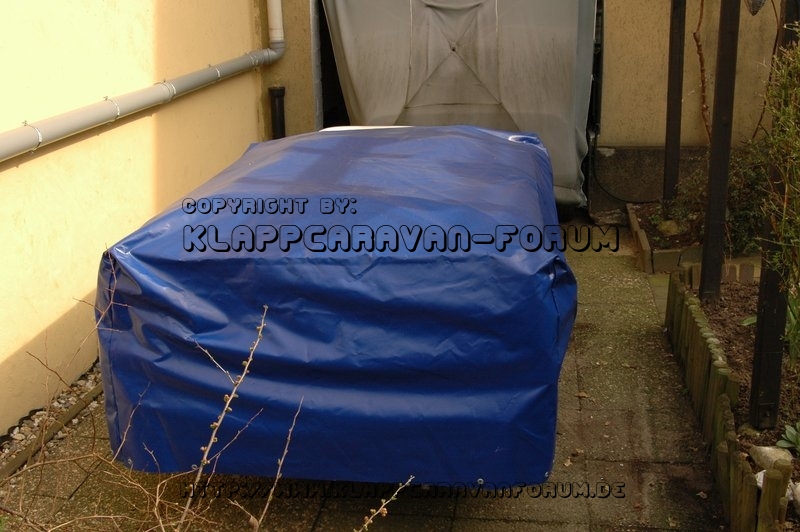 Fahrradtransport - Falter mit Abdeckplane