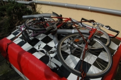Fahrradtransport - 10 - Verzurrte Räder