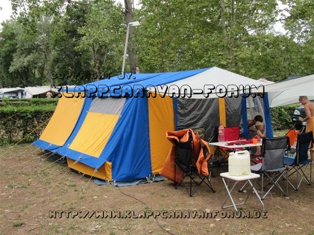 Klappfix in Ungarn (Small)