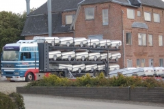 17 Camp-Let auf dem Auslieferungshof