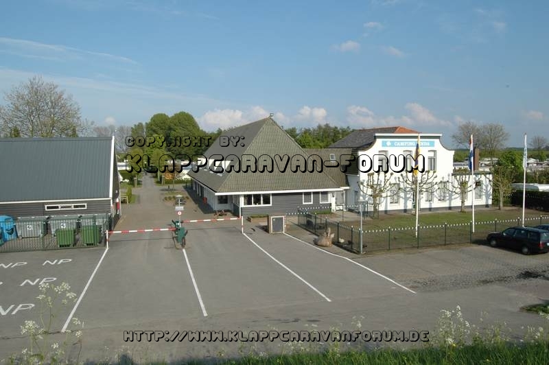 Camping Linda - Haupthaus und Rezeption