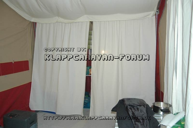 SK12 Küchenerker - hinter Vorhängen