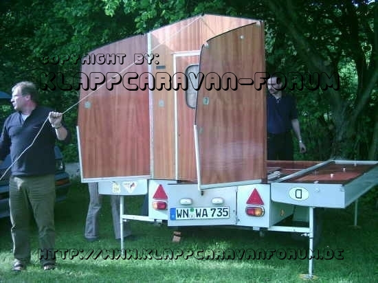 Aufbau Scholz Brüderchen - Stirnseite aufrichten und auseinander klappen