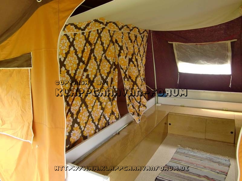 Trigano 5GF - Innen links