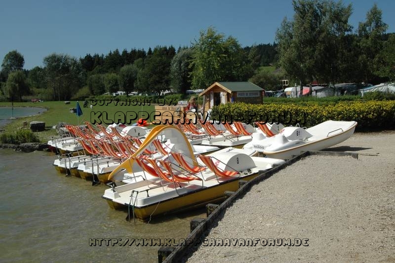 Camping Municipal St.-Point-Lac - Bootsverleih