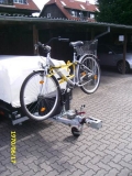 Fahrradträger vor Deichselbox - Mit Fahrrad 3