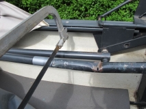 Reparatur des defekten Camp-Let-Gestänges