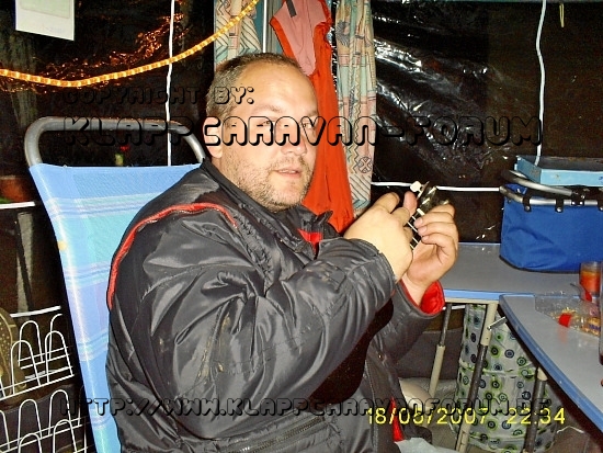 Brandse an der Ukulele :)